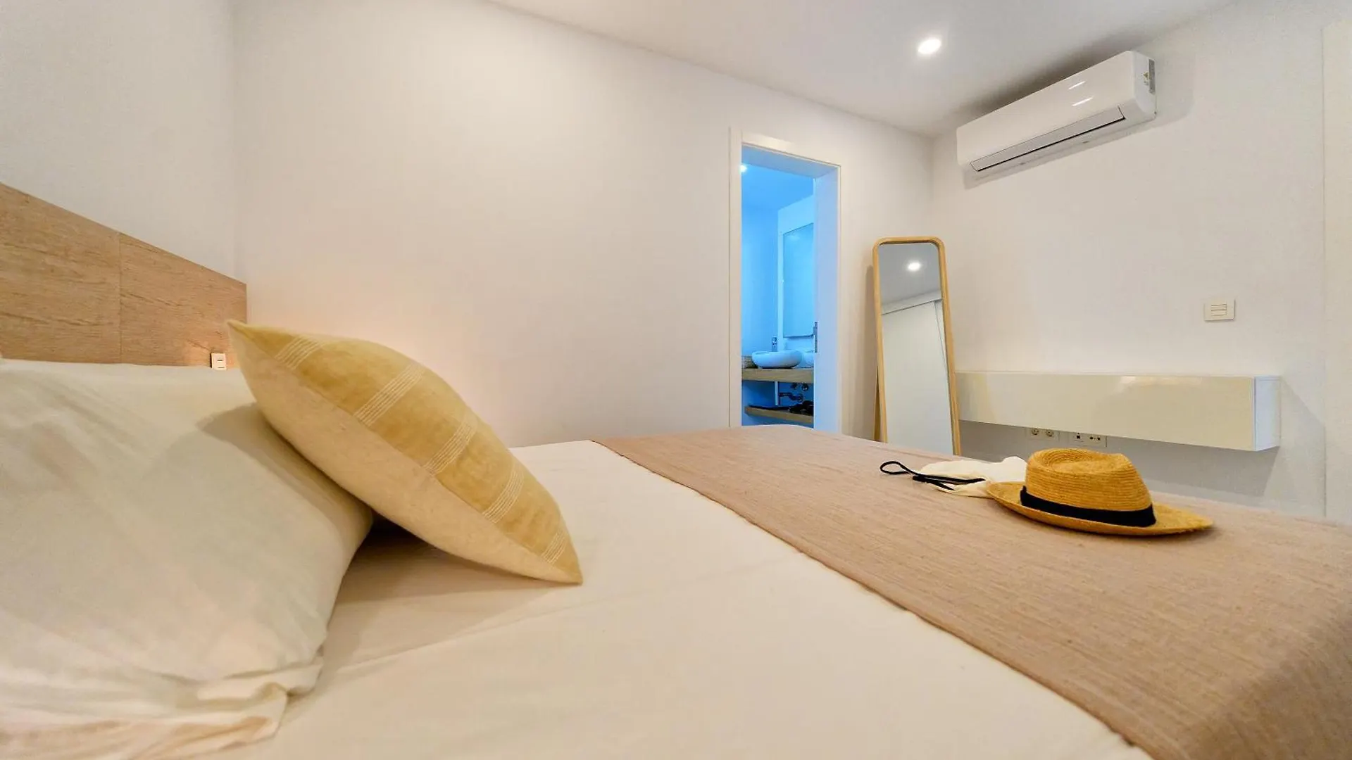 Deva Beach Boutique Apartments Maspalomas  Spain